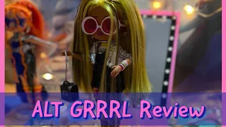 ALT GRRRL OMG  ,unboxing and review..from series 2 #clubrock #beautiful doll ..