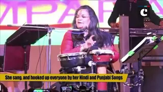 Singer Usha Uthup participates in 28th Taj festival at Agra