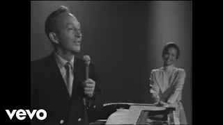 Bing Crosby - Raindrops Keep Falling on My Head (Live In Buenos Aires, Argentina / 1970)