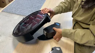 Tutoriel pour coupler le bac de lavage sur le robot Roomba® Combo® i8 ou i8+ | iRobot®