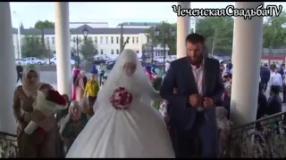 Супер Чеченская Свадьба. ЛОВЗАР С КРАСАВИЦАМИ