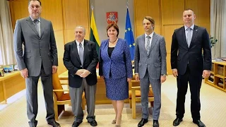 Seimo Pirmininkė susitiko su  FIBA prezidentu Horacijumi Muratore