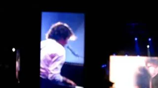 .Paul McCartney Maybe im Amazed Detroit 2011avi