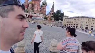 Прилетели в Москву. Храм Василия Блаженного // Arrived in Moscow. St Basil's Church. Red Square.