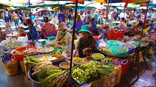 Real life And People Activities @ Chhbar Ampov Market - Cambodian Wet Market In Phnom Penh