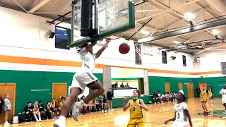 13 year old B Fye shows crazy hops dunking in Middle School game!