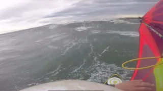 WINDSURF 3.7 BIG SWELL IN LEUCATE