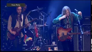 Tom Petty & The Heartbreakers - Don't Come Around Here No More (live 2006) HQ 0815007