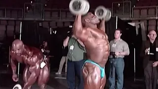 mr Olympia backstage pumping