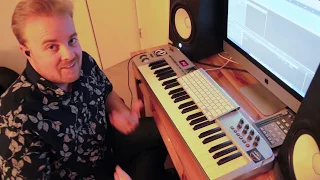 REGGAE PIANO TECHNIQUES with DM Kahn