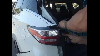 Nissan Murano Tail Light Removal  and Bulb Replacement