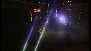 U2 - Running To Stand Still & Where The Streets Have No Name (Zoo TV Live From Sydney)