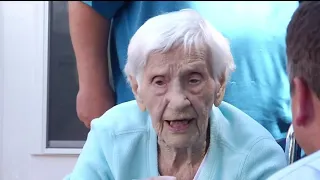 Great-great grandmother celebrates 104th birthday