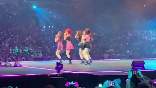 momoland at kcon la - i’m so hot