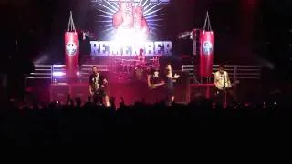 A Day To Remember - Intro / 2nd Sucks (NEW SONG)(LIVE HD)
