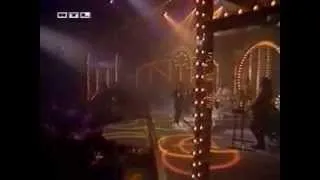 Sandra - Johnny Wanna Live (RTL-Musikrevue, Germany 18/11/1992)