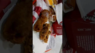 Вы не поверите - гнилые куриные ножки в KFC!!!