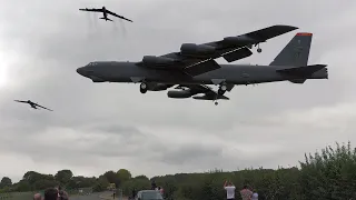 Four B-52 bombers arrive in the UK 🇺🇸 🇬🇧