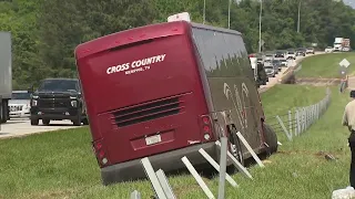 Bus involved in crash on I-59 N in Jefferson County