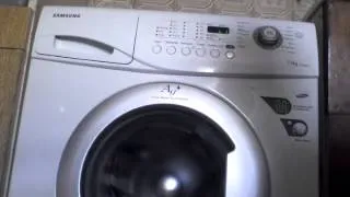 Завалила тест стиральная машина Samsung WF7358S7V Ошибка bE