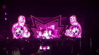 Robbie Williams - 19/8/2017 - Praha Letňany - Something Stupid