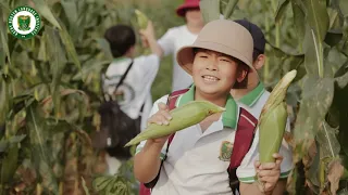 Asian Children #funnyvideo  #study  #outdoors