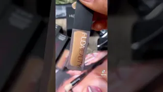 #shorts Unboxing New Huda Beauty #FAUXFILTER Luminous Matte Liquid Concealer #hudabeauty