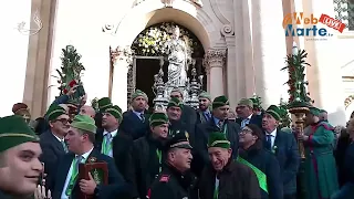 Siracusa - L'uscita del Simulacro di Santa Lucia dalla Cattedrale di Siracusa