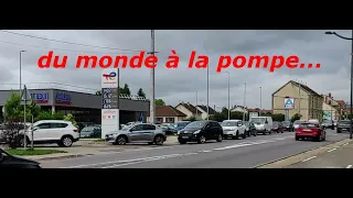 LE RUSH VERS LE CARBURANT MOINS CHER / ROMILLY SUR SEINE /