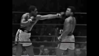 ▶ Muhammad Ali vs Ernie Terrell Highlights