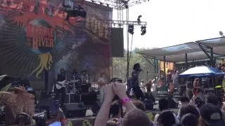 Marlon Asher "Ganja Farmer" live from Reggae on the River 2014