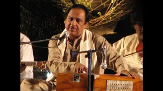 kahan aa ke rukne the raaste kahan mod tha use bhool ja - Sung by Ghulam Ali