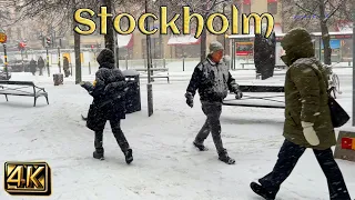 Snowstorm in the Heart of Stockholm❄️ストックホルムの中心部での雪嵐🌨️❄️Tormenta de Nieve en el Corazón de Estocolmo