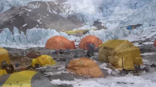 Everest Expedition 2017 - www.coaching8000.at