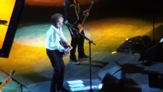 Paul Mccartney - We Can Work it Out (Live) Amazing performance