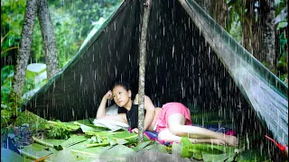 Girl Solo Camping in the HEAVY RAIN - Fishing and Crab Catching | Mim Mim