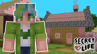 I have a BIG Secret... - Secret Life SMP - Ep.1