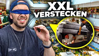 VERSTECKEN CHALLENGE IM XXL MÖBELHAUS!