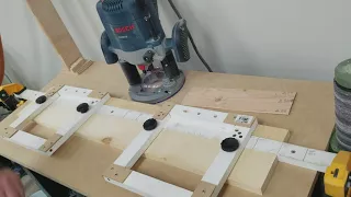 Key Hole Jig for a Plunge Router and Custom Wood Signs