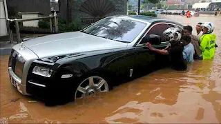 Luxury Disaster: Rolls Royce Trapped in Dubai Flood  🇦🇪