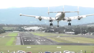 Super Constellation - Fly by & Landing