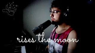 Momoru - rises the moon (by Liana Flores)