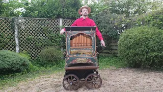 "We'll Meet Again" Raffin Street Organ (Barrel Fairground Music)