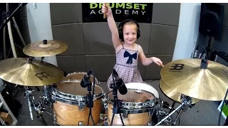 Amelka Sich. DrumCover - Kelly Clarkson "My life would suck without you"