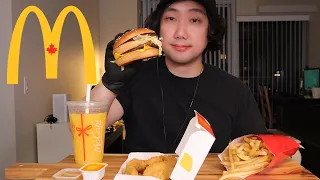 ASMR CANADIAN MCDONALDS MUKBANG CHICKEN MCNUGGETS, BIGMAC, FRIES, EATING SOUNDS 맥도날드 빅맥 치킨너겟 햄버거 먹방