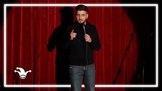 Din Dubai in Pantelimon si bucuriile unei endoscopii - Stand up Comedy cu Edi Vacariu