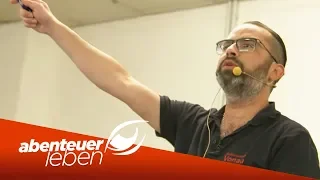 Schnäppchen Jäger on Tour auf der Autoversteigerung in Chemnitz | Abenteuer Leben | Kabel Eins