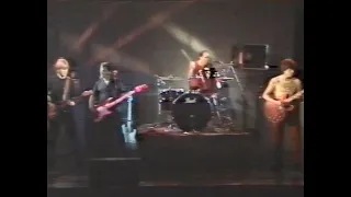 Hurriganes live at hotel Presidentti, Helsinki (Tuubi TV2 18.2.1982, dvd-rip, stereo)