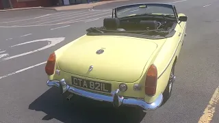 Lot 82 - 1973 MGB Roadster