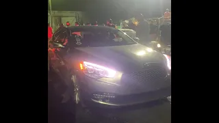 2015 Kia K900 V8 with exhaust cutouts does burnout